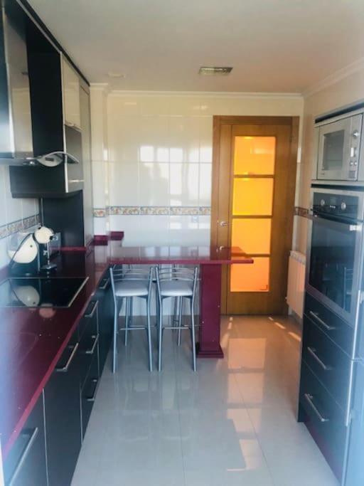 Piso Moderno Apartment Sarria Exterior photo